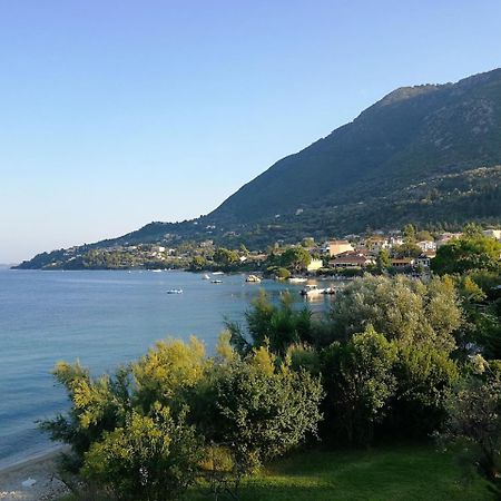 Arokaria Beach House Нікіана Екстер'єр фото